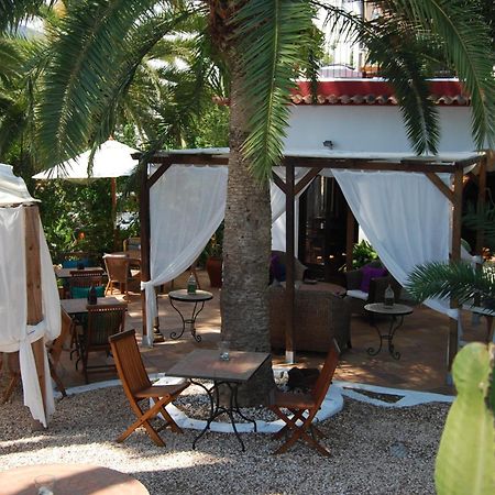 Buenavista & Suites Santa Eulària des Riu Εξωτερικό φωτογραφία