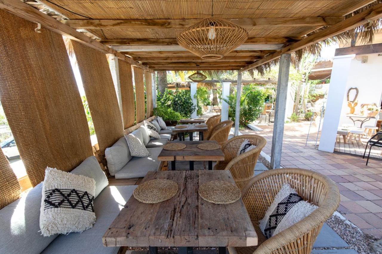 Buenavista & Suites Santa Eulària des Riu Εξωτερικό φωτογραφία