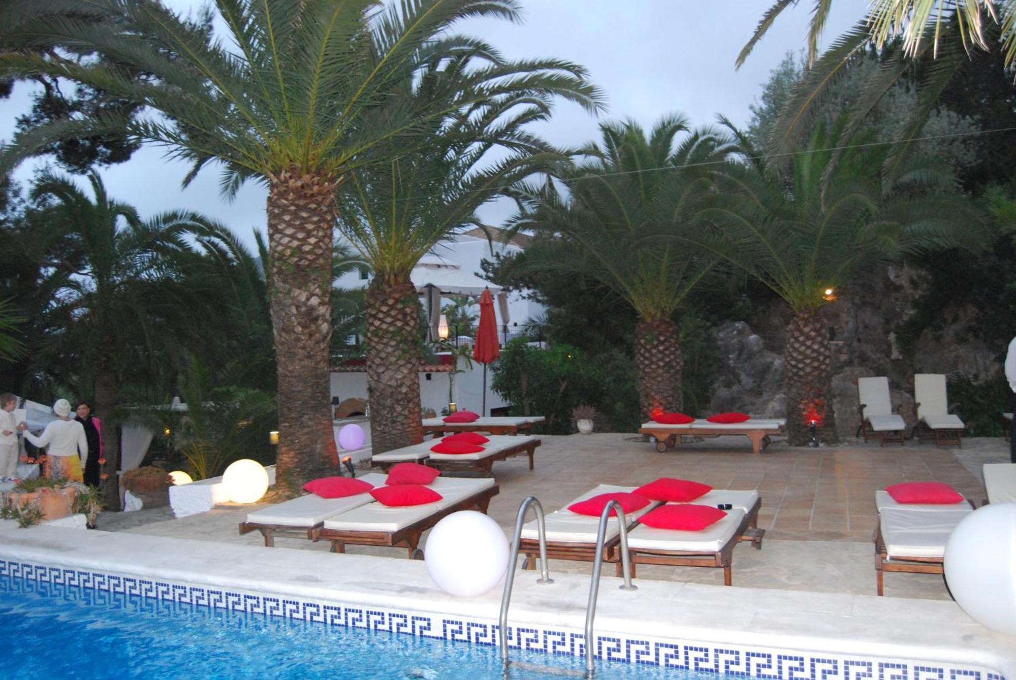Buenavista & Suites Santa Eulària des Riu Εξωτερικό φωτογραφία